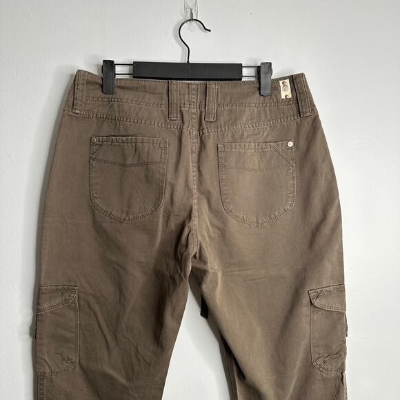 Levi's brown utility pants with cargo pockets size 8 - Picture 6 of 9